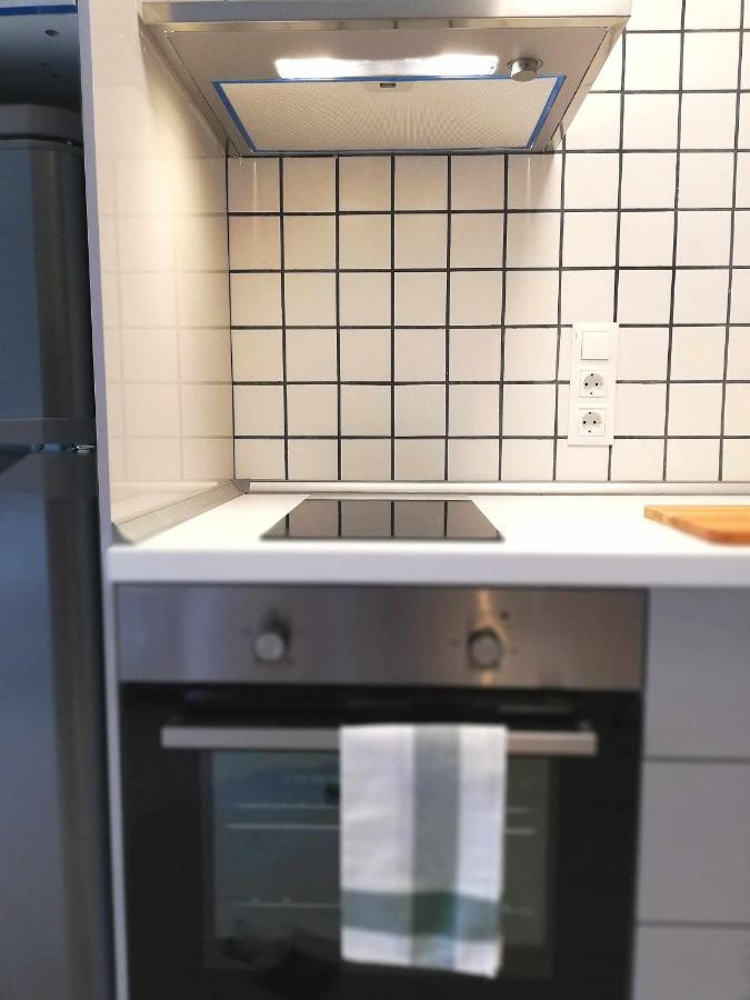 Mazi Apartments Suite Матаро Экстерьер фото