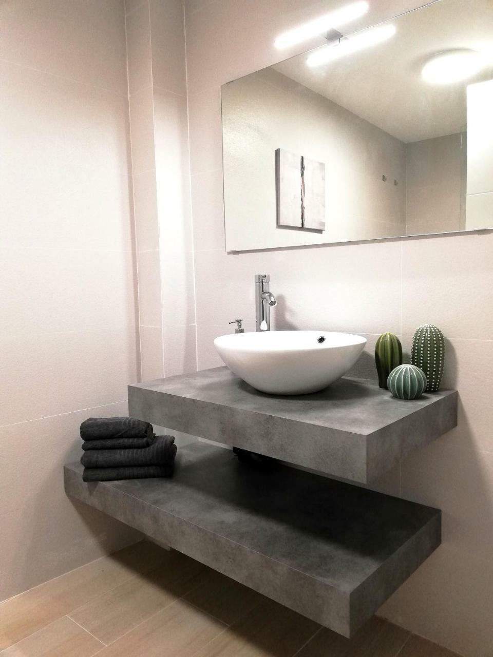 Mazi Apartments Suite Матаро Экстерьер фото